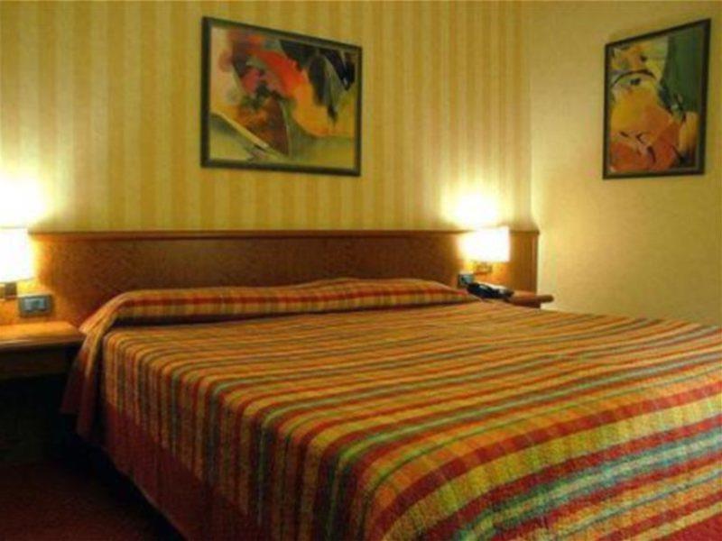 Meditur Hotel Pisa Migliarino Pisano Quarto foto